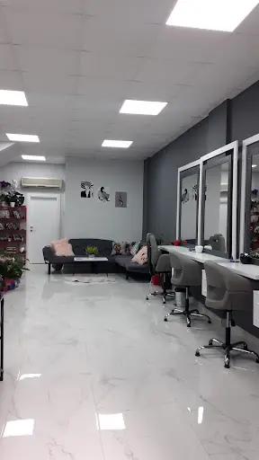 Öznur Bayan Kuaförü 3