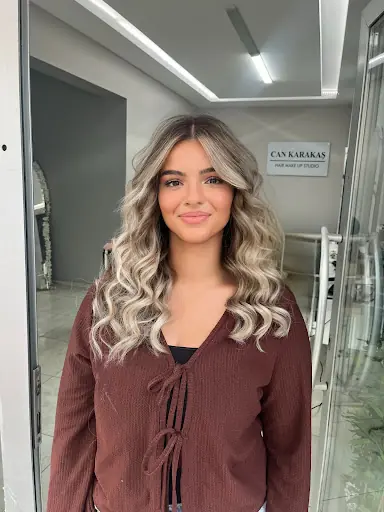 CAN KARAKAŞ HAİR MAKEUP STÜDYO