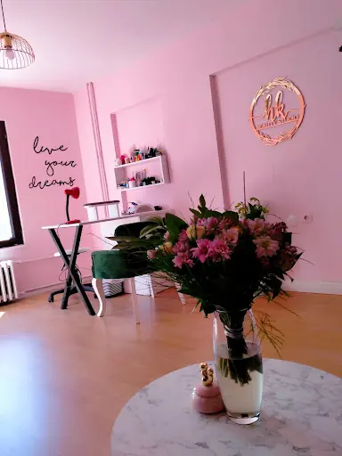 Elif Güzel Nail Studio 3