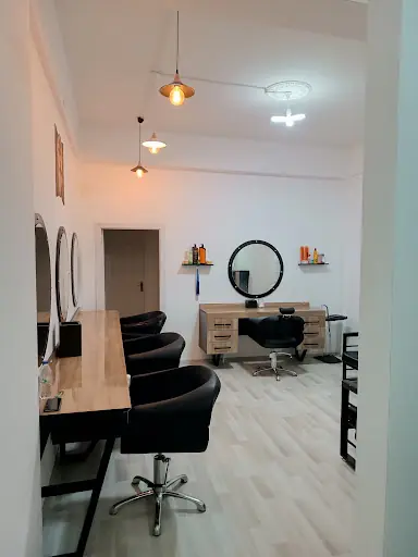 Ayşe Dursun bayan kuaförü güzellik salonu