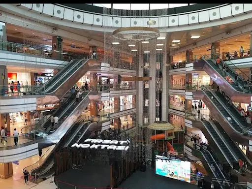 Kale Outlet Center 3
