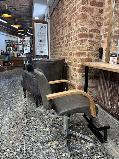 LUXUS Galata - Hair | Beauty | Nail Salon 3