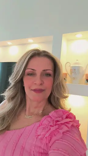 Ezgi Erdoğan Saç Ve Güzellik Salonu 3