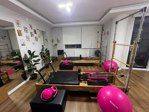Fitnefessportvibe pilates studio 2