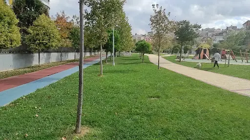Ataşehir Belediyesi Şehit Jandarma Er Fatih Çaybaşı Parkı – Diğer (Güzellik), İstanbul (3. fotoğraf)