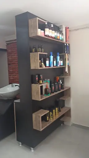 Selçuk Bayan Kuaförü Saç Tasarım 2