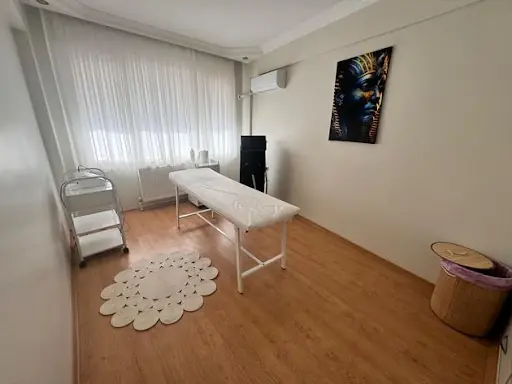 Emel Çetiner Güzellik Merkezi 2