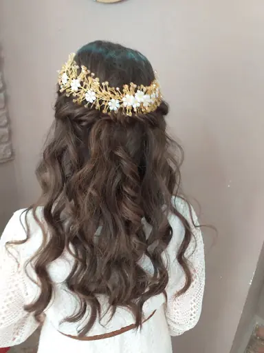 Dolunay Kuaför Ve Güzellik Salonu 4