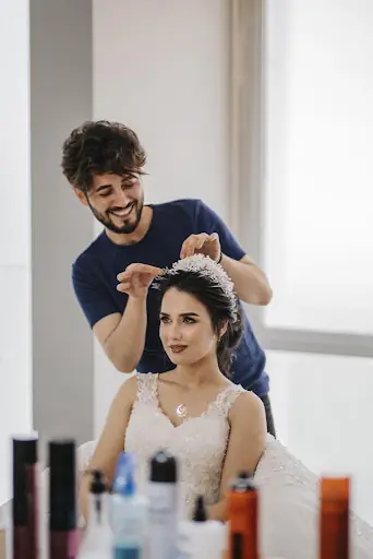 Emine Ertunç & İsmail Gündeşli Bayan Kuaförü 3