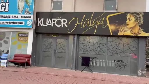 Hūlya Bayan Kuaförü Türban tasarım 3