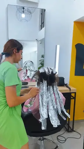 Veni Hair Studio | Eskişehir Kadın Kuaförü 3