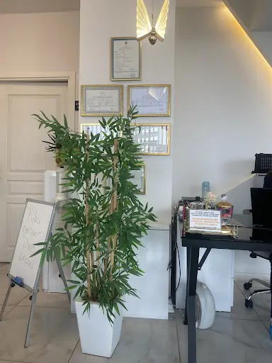 BİNNUR YÜCEL (MYART) GÜZELİİK SALONU