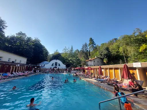 Kurşunlu Hamamı