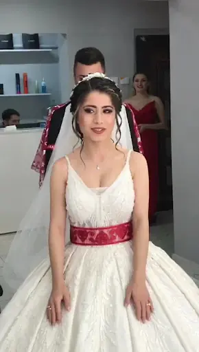 Elif Şahin | Türban Tasarım | Gelin Hazırlama Merkezi | Make-up 3