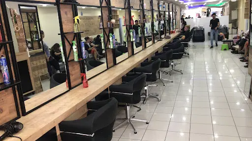 Serkan Kahya Kuaför 4