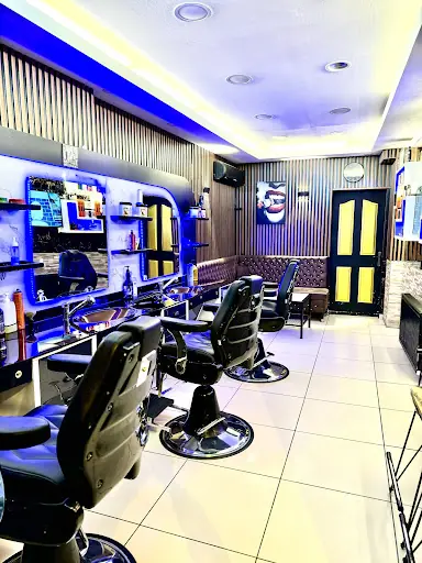 First Class Erkek Kuaförü 2