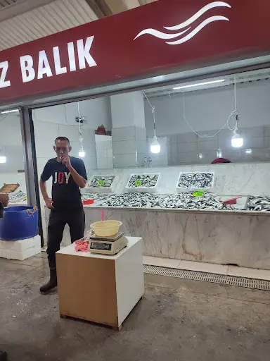 Dursunbey Kapalı Pazar Yeri