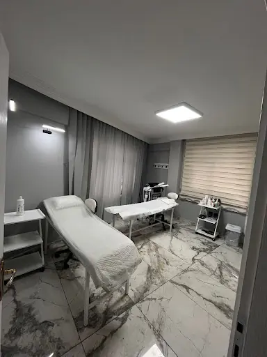 Aura Beauty - Sultanbeyli Güzellik Salonu 2