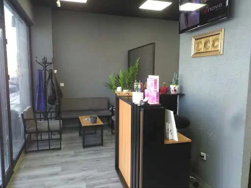 Kadınca salon 4