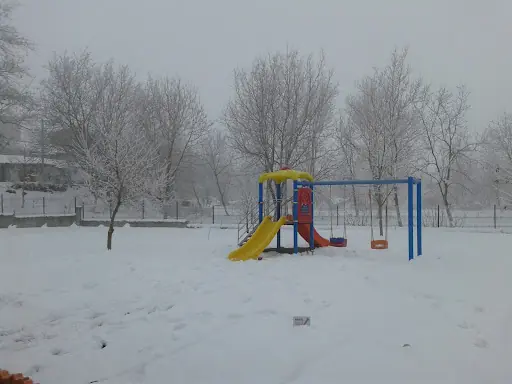 Halil Üstündağ Parkı 2