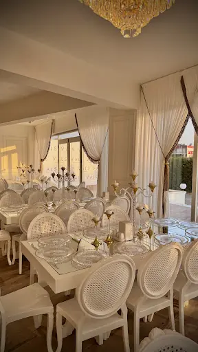 VALS Palace davet