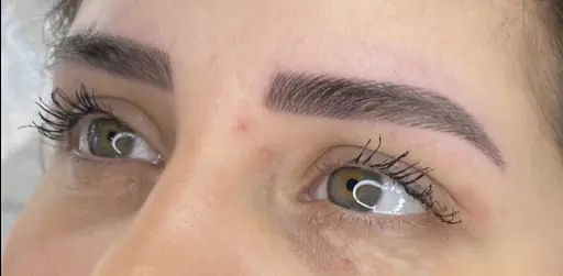 Afyon Güzellik Merkezi - Amour Beauty Club-Afyon Cilt Bakımı-Lazer Epilasyon-Kiprik Lifting Ve Kaş Laminasyonu 2