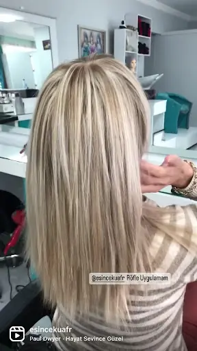 Esince Beauty / Kuaför & Güzellik Salonu 3