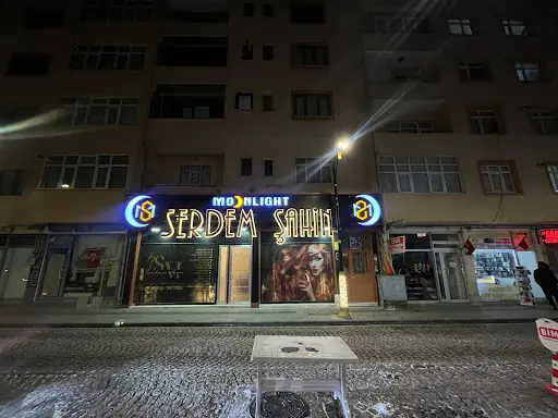 Serdem Şahin Moonlight Güzellik Salonu 3