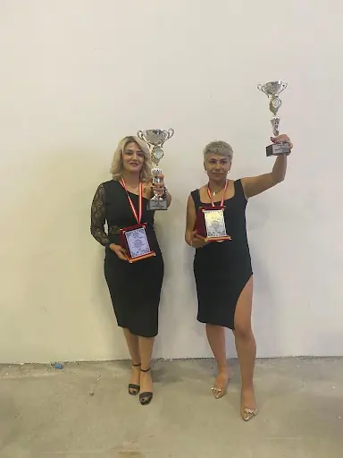 Almira Güzellik Salonu Hatice UĞURLU YIL