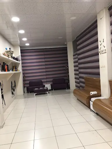Mersin Beauty Lounge - Cilt Bakım & Protez Tırnak Studio