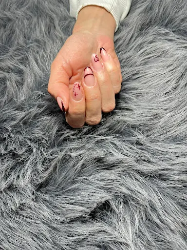 Adina Güzellik salonu 2