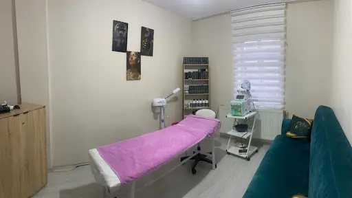 Zenova Güzellik ve Kuaför Salonu 4