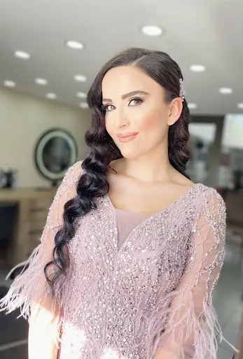 Show bayan kuaförü 3