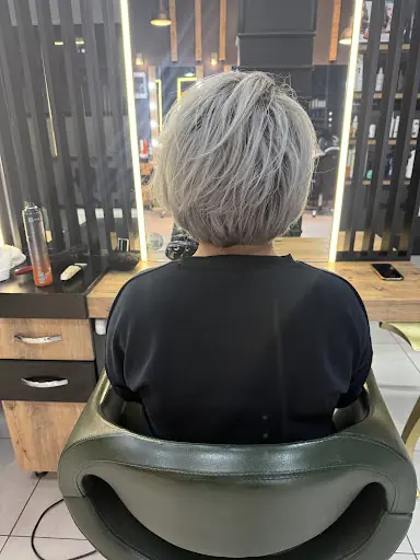 Fatih Ayhan Hair Kuaför & Güzellik Salonu