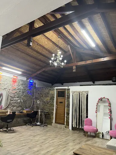 Seçim kuaför ve güzellik salonu 2
