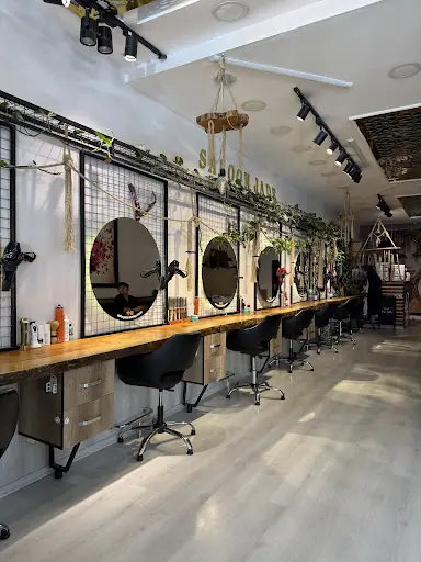Saloon Jade kubilay demir 2