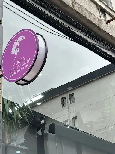 آرایشگاه ایرانی مردانه و زنانه , amora beautyclub ,Bay bayan kuaför 3