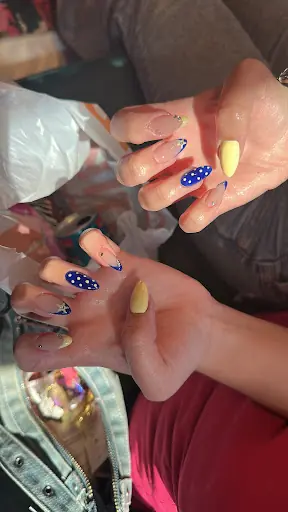 Esra Orhan güzellik salonu Akşehir 3