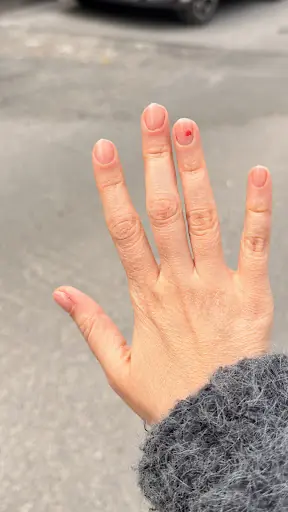 Esmeda Beauty - Güzellik Salonu – Tırnak / Nail Studio, İstanbul (4. fotoğraf)