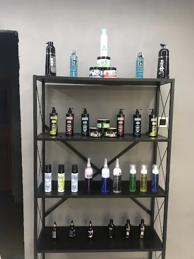 Emrullah Şentürk Hair Stylist & Barber Shop 4