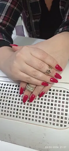 GÜLÜM GÜZELLİK SALONU-EMİNE MAKEUP