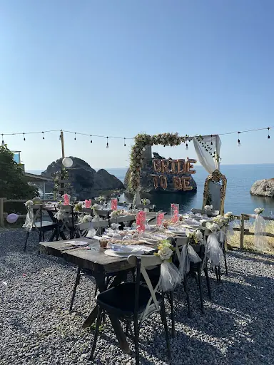 Cheri Event & Cafe 2