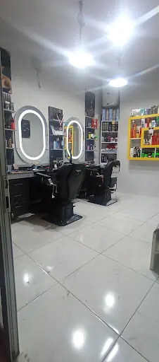 Altın makas kuaför salonu