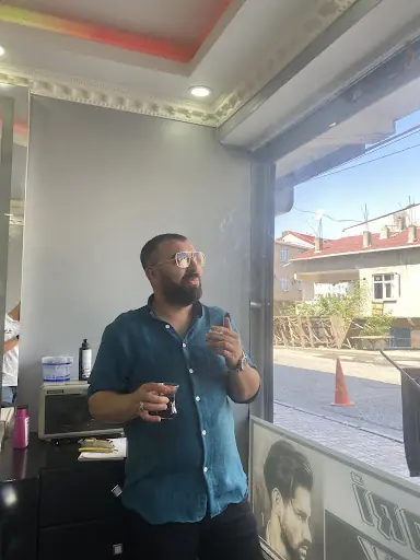 Favori Erkek Kuaförü Nuh Türk