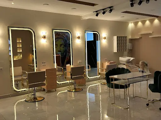 Leyla Durer Beauty Studio Bayan Kuaförü 2