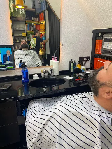 Salon Hüseyince 4