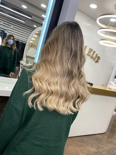 Saloon Elit 3