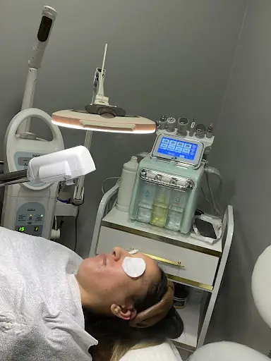 ELİF GÜL BEAUTY CENTER 4