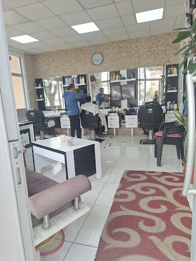 Degisim Kuaför Salonu 4