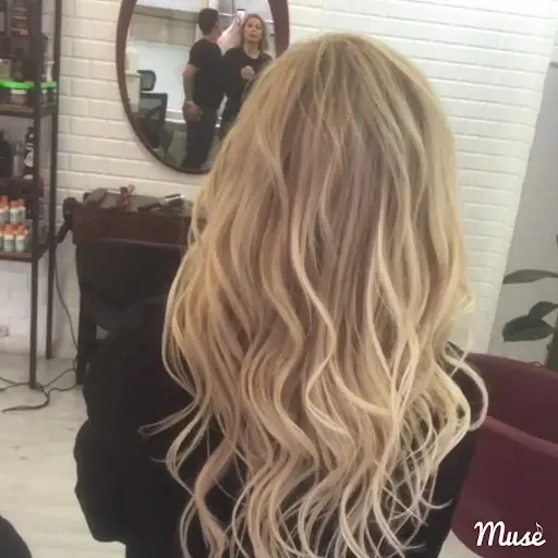 Kuaför Enginyucel-saçtasarım ve kaynak merkezi – Tırnak / Nail Studio, İstanbul (2. fotoğraf)